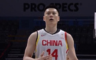男篮生死战站出来！李弘权关键5分献17+4+4强硬对抗怼翻胡珑贸